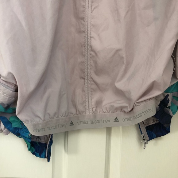 Pre Owned Auth Adidas by Stella McCartney Run Blossom Track Jacket in size L - Picture 11 of 12